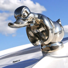 Indlæs billede til gallerivisning Angry Rubber Duck Hood Ornament
